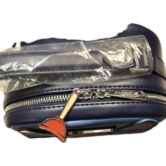 Loungefly Disney Lilo & Stitch Plunger Stitch Mini Backpack- NWT - Picture 3 of 6